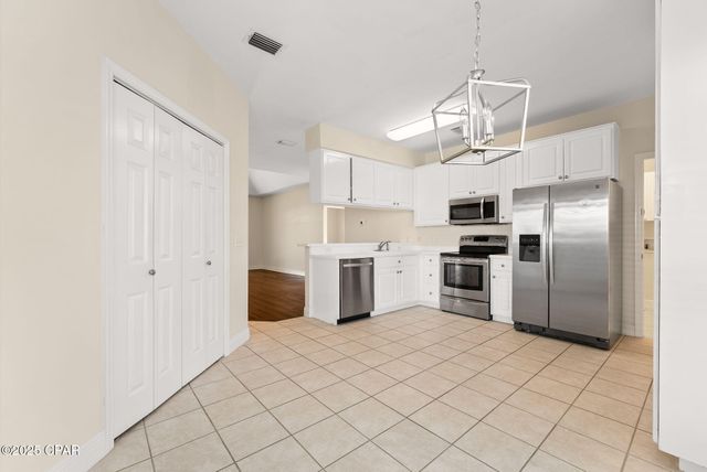 4314 Legend Place 18, Panama City, FL 32408