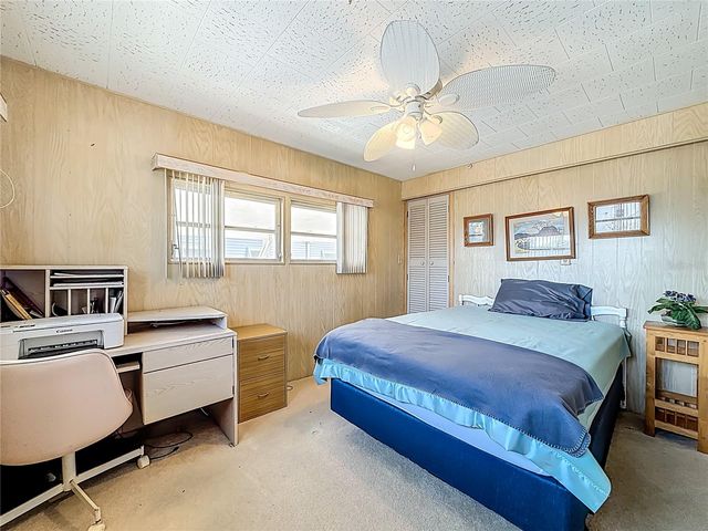 10178 N LAKE DRIVE 45, Largo, FL 33773