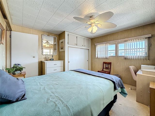 10178 N LAKE DRIVE 45, Largo, FL 33773