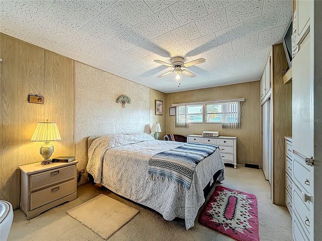 10178 N LAKE DRIVE 45, Largo, FL 33773