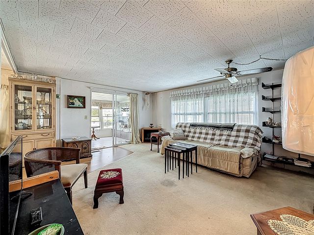 10178 N LAKE DRIVE 45, Largo, FL 33773