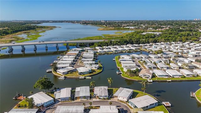 10178 N LAKE DRIVE 45, Largo, FL 33773