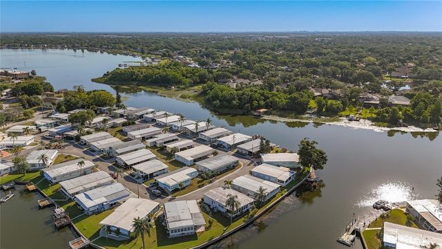 10178 N LAKE DRIVE 45, Largo, FL 33773