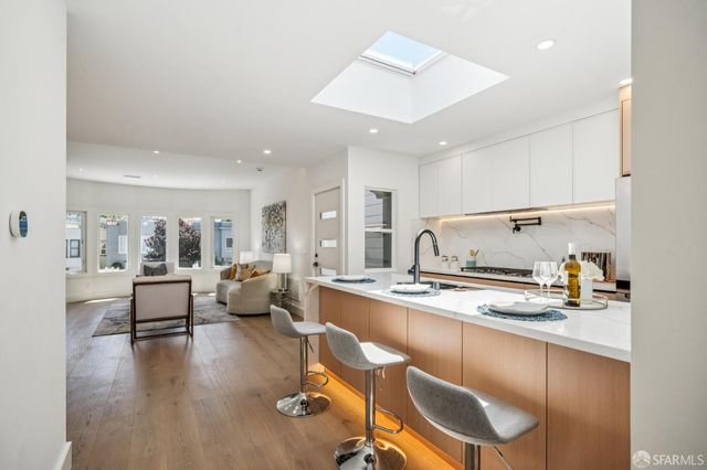 386 Capistrano Avenue, San Francisco, CA 94112