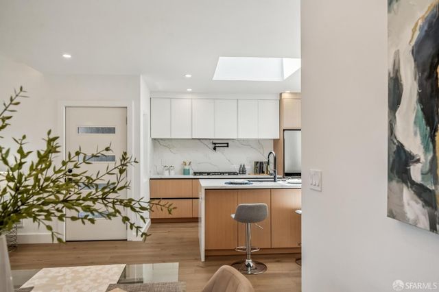 386 Capistrano Avenue, San Francisco, CA 94112