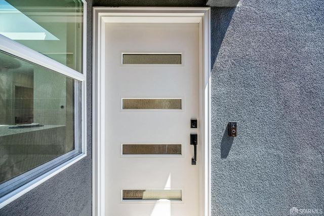 386 Capistrano Avenue, San Francisco, CA 94112