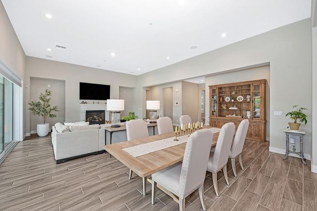 704 Golden Acorn Ct, Rocklin, CA 95765