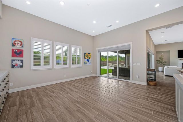 704 Golden Acorn Ct, Rocklin, CA 95765