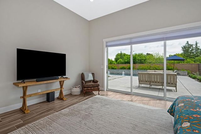 704 Golden Acorn Ct, Rocklin, CA 95765