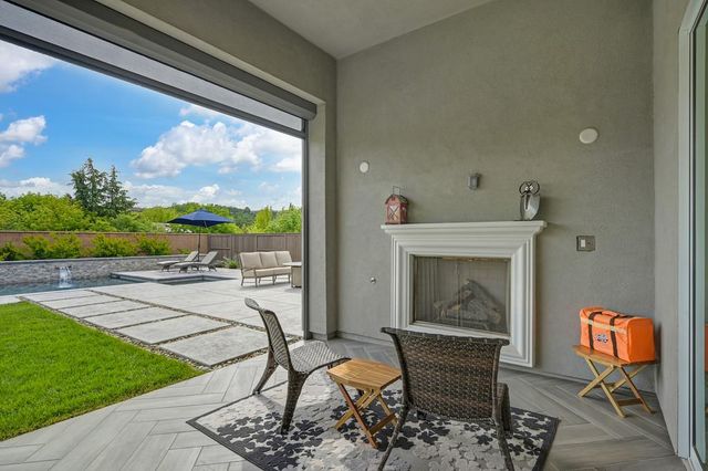 704 Golden Acorn Ct, Rocklin, CA 95765