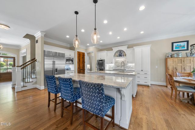 216 Walford Way, Cary, NC 27519