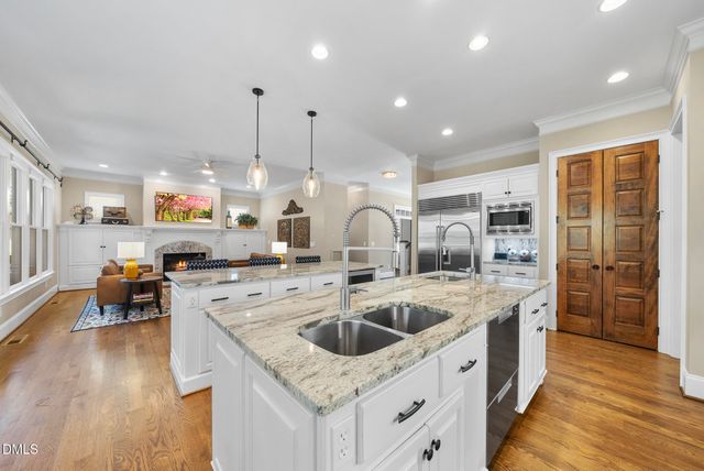 216 Walford Way, Cary, NC 27519