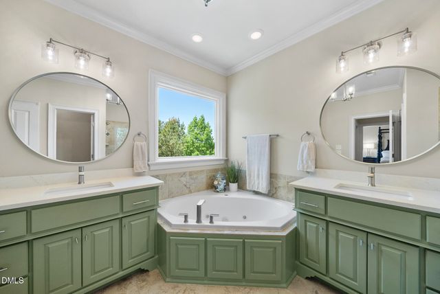216 Walford Way, Cary, NC 27519