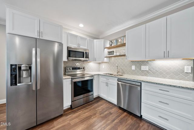 216 Walford Way, Cary, NC 27519