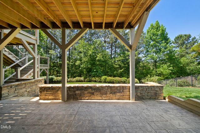 216 Walford Way, Cary, NC 27519