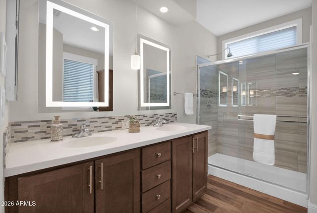 3300 E BROADWAY Road 252, Mesa, AZ 85204