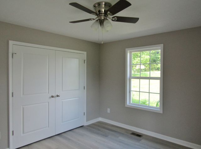 306 Ostella Rd, Cornersville, TN 37047