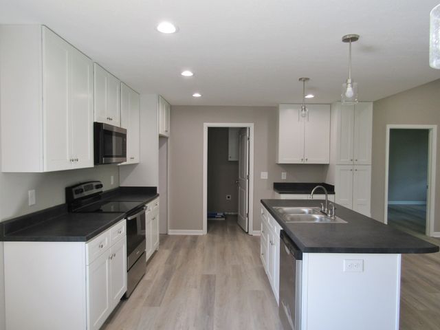 306 Ostella Rd, Cornersville, TN 37047