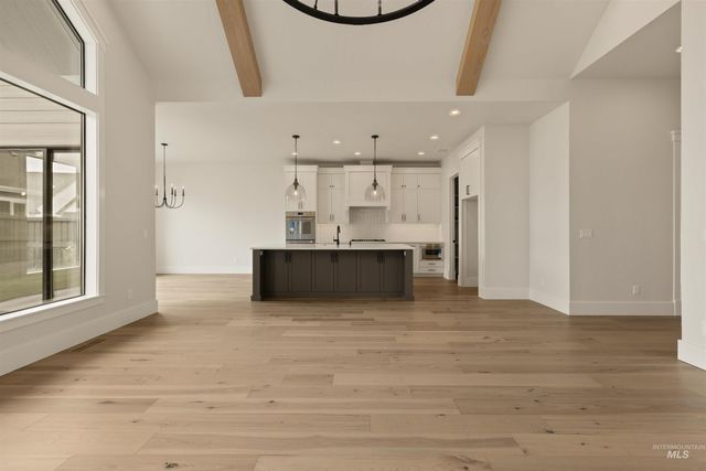 2595 E Tenzing Dr, Meridian, ID 83642