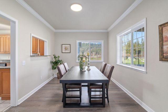 2275 Galice Road, Merlin, OR 97532