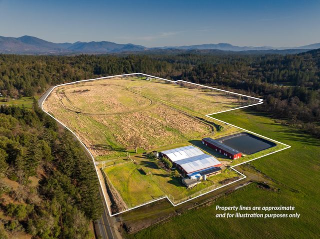 2275 Galice Road, Merlin, OR 97532