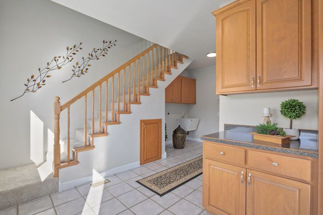 2275 Galice Road, Merlin, OR 97532