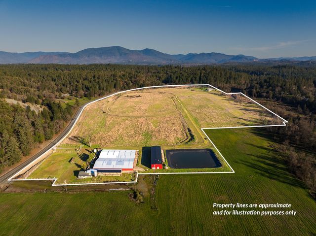 2275 Galice Road, Merlin, OR 97532