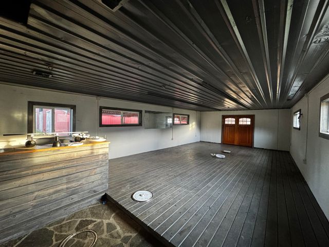 2275 Galice Road, Merlin, OR 97532