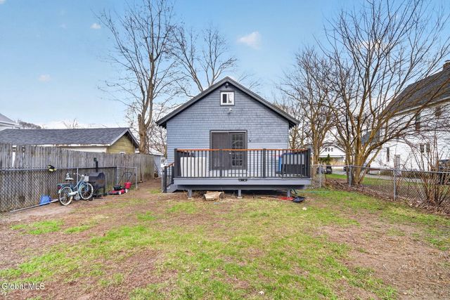422 Fifth Street, Schenectady, NY 12306