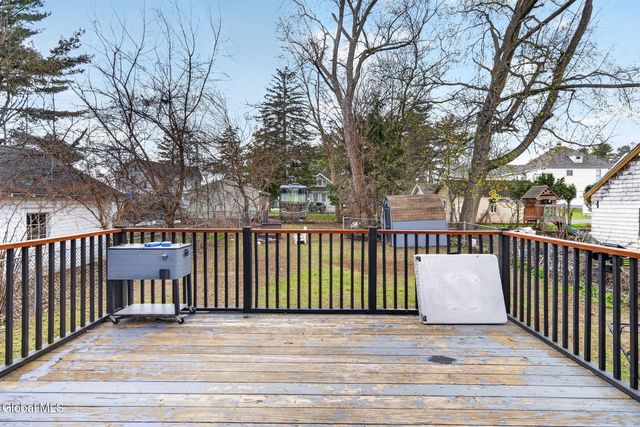422 Fifth Street, Schenectady, NY 12306