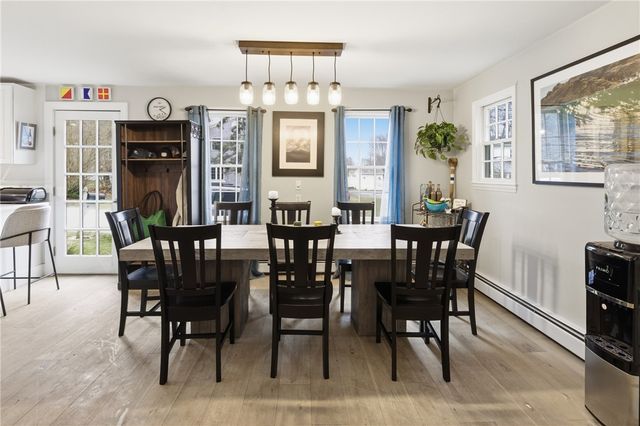 72 Seascape Avenue, Middletown, RI 02842