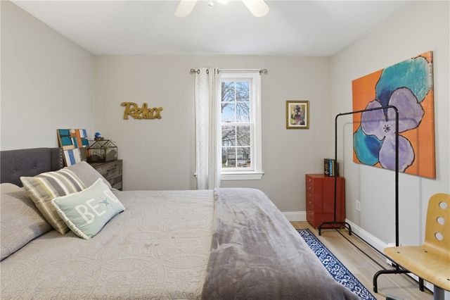 72 Seascape Avenue, Middletown, RI 02842