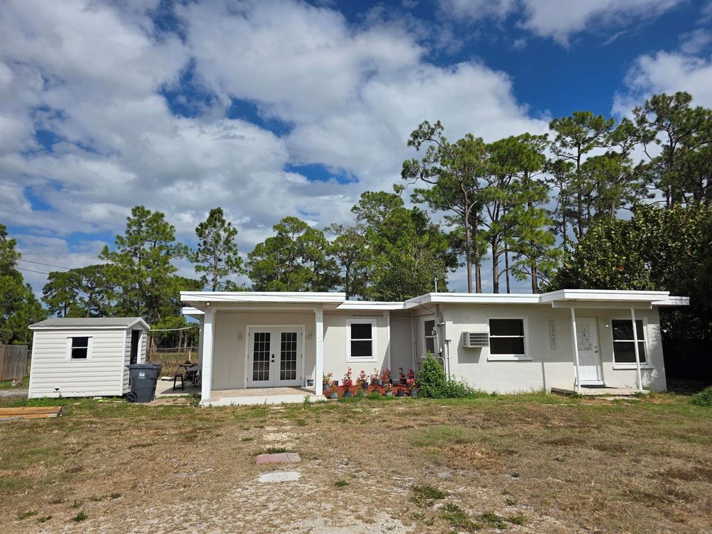 15427 San Diego Drive, Loxahatchee, FL 33470