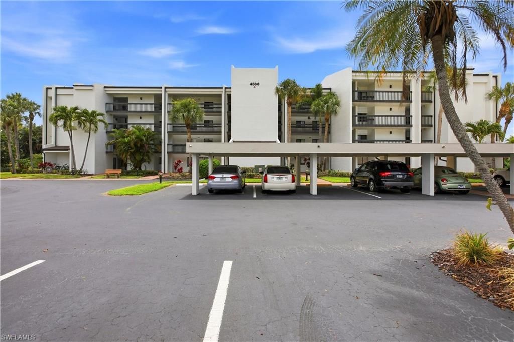 4586 Trawler CT 303, FORT MYERS, FL 33919 — exterior