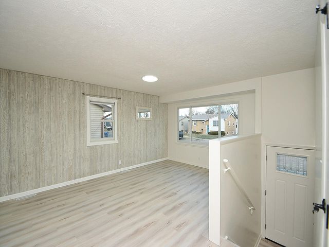 1005 CACHELIN DRIVE Drive, Carter Lake, IA 51510