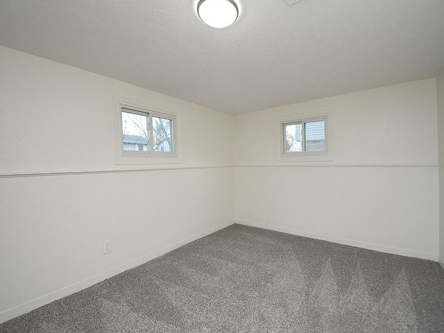 1005 CACHELIN DRIVE Drive, Carter Lake, IA 51510