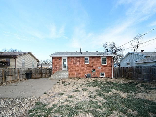 1005 CACHELIN DRIVE Drive, Carter Lake, IA 51510