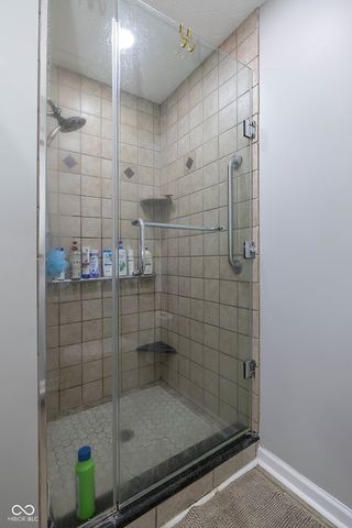 647 N 100 W, Franklin, IN 46131