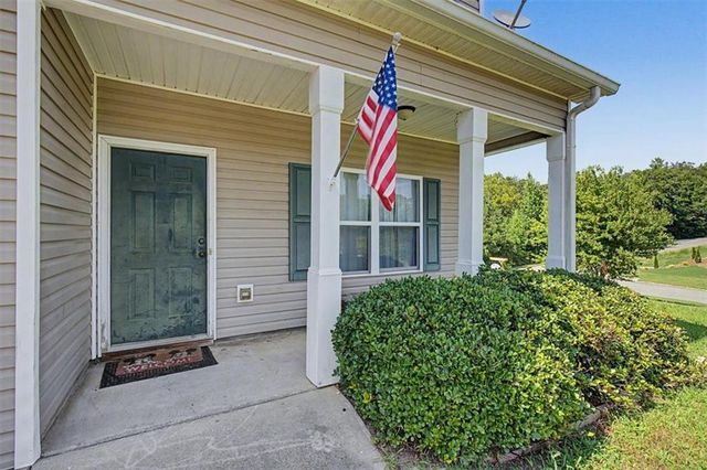 103 Pinto Lane, Fairmount, GA 30139