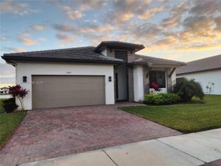 5077 Gambero Way 5077, Naples, FL 34142