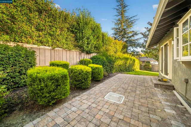 407 La Quinta Ct, Danville, CA 94526