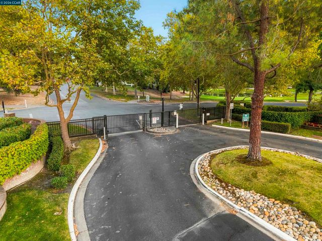 407 La Quinta Ct, Danville, CA 94526