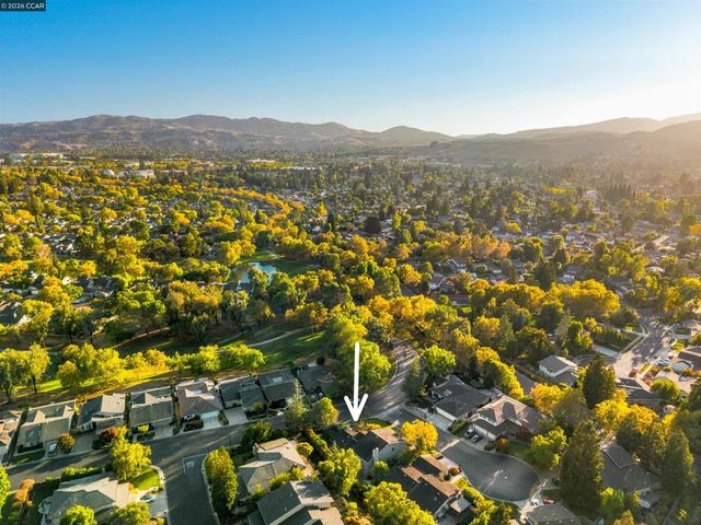 407 La Quinta Ct, Danville, CA 94526
