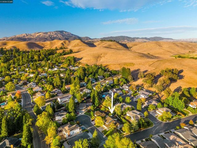 407 La Quinta Ct, Danville, CA 94526