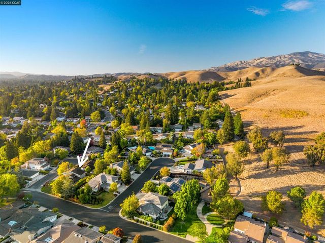 407 La Quinta Ct, Danville, CA 94526