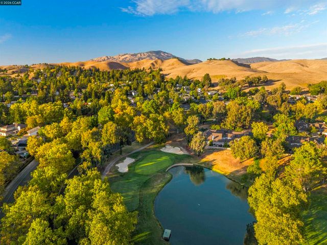 407 La Quinta Ct, Danville, CA 94526