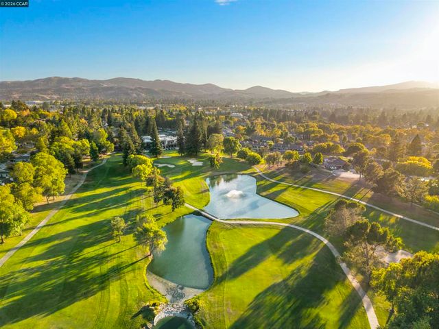 407 La Quinta Ct, Danville, CA 94526