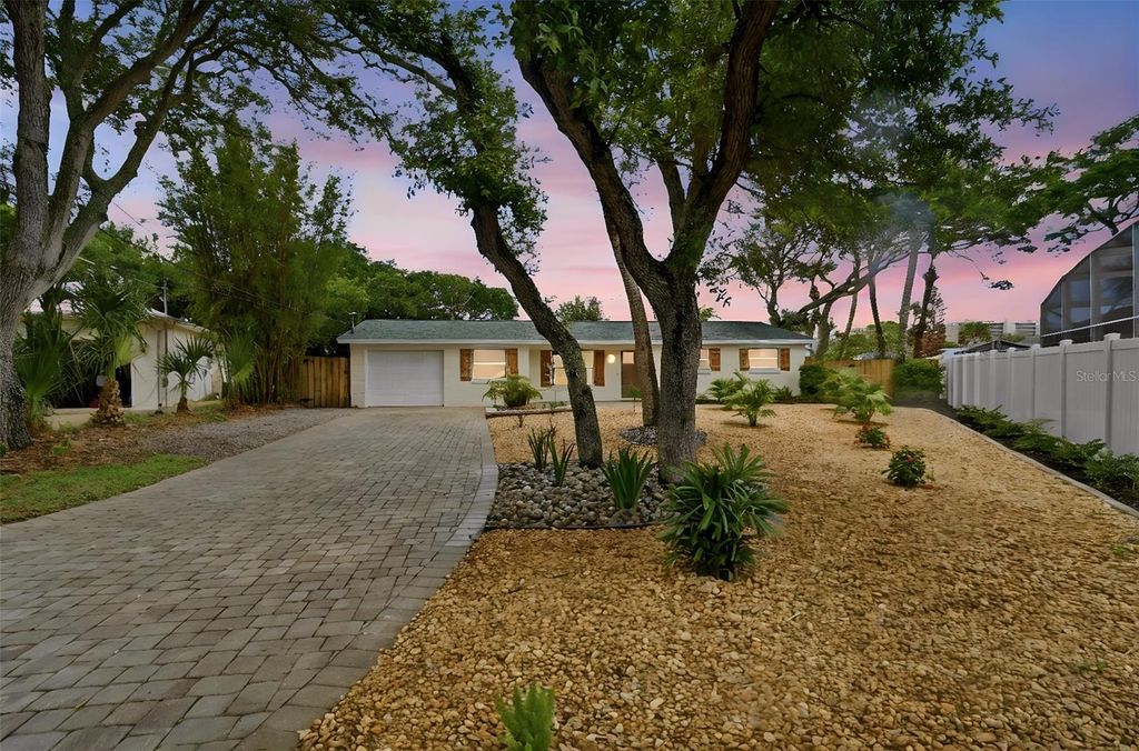1 CARLEY CIRCLE, New Smyrna Beach, FL 32169