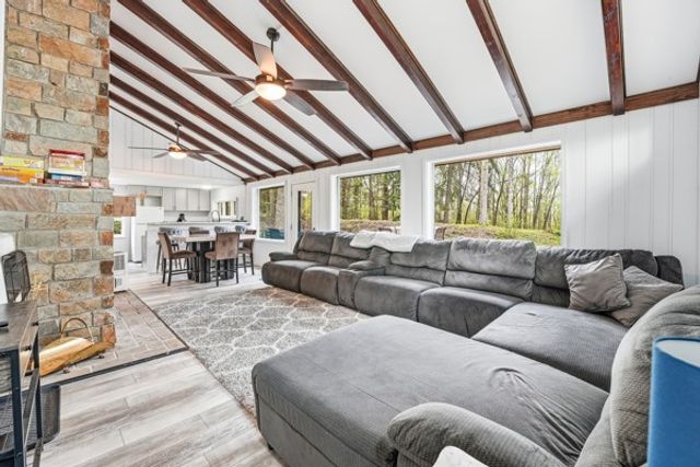 2589 Beechwood, Wilmington Twp, PA 16142