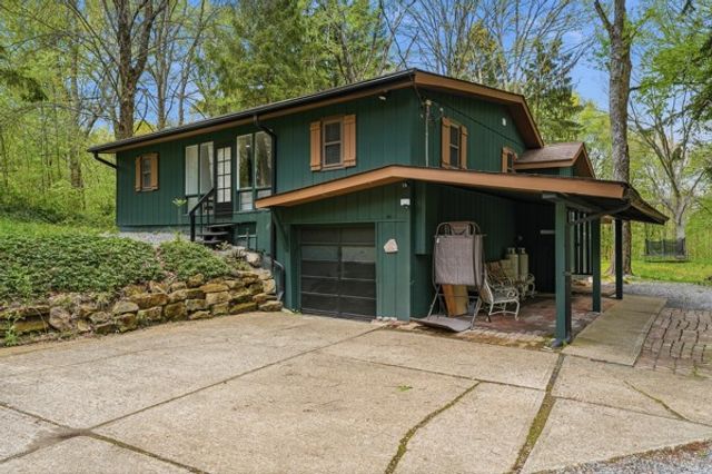 2589 Beechwood, Wilmington Twp, PA 16142